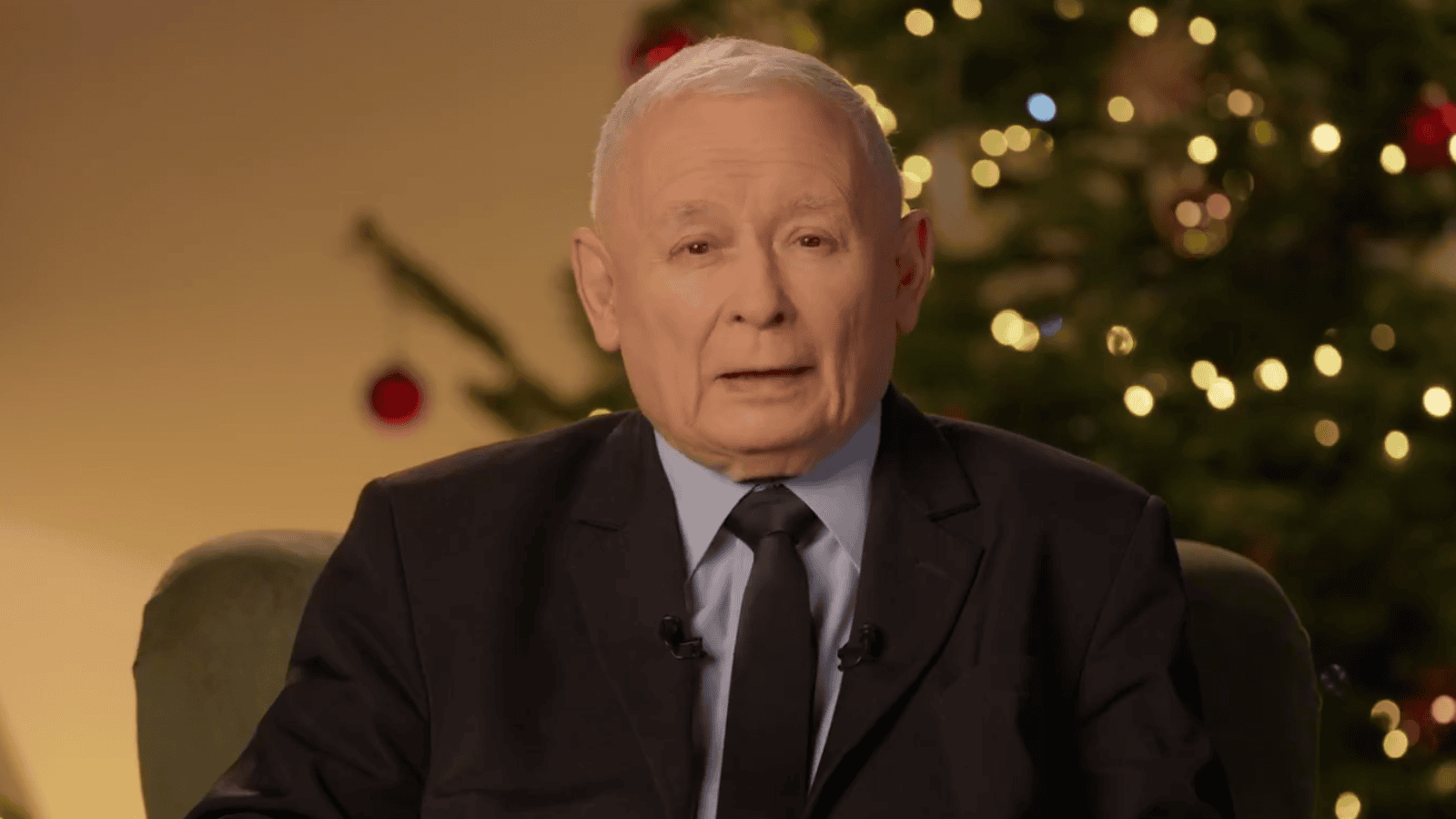 Gargamel złożył świąteczne życzenia. Nagranie niesie się po Polsce