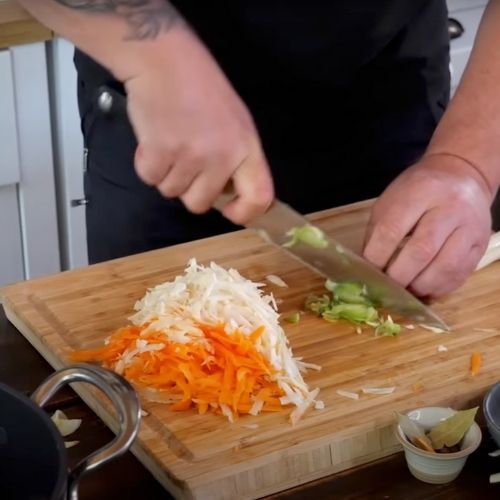 “Kalafiorowa na bogato” przepisu Tomasza Strzelczyka. Palce lizać