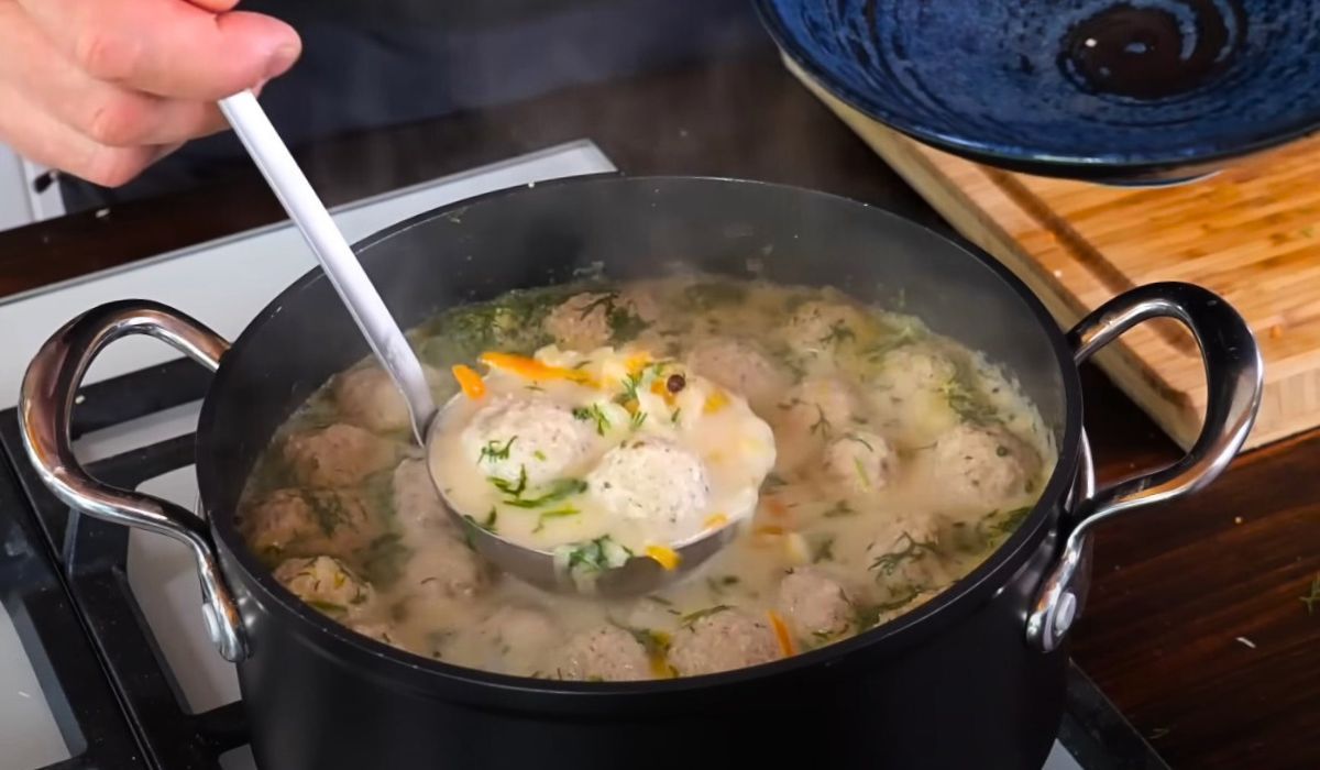 “Kalafiorowa na bogato” przepisu Tomasza Strzelczyka. Palce lizać