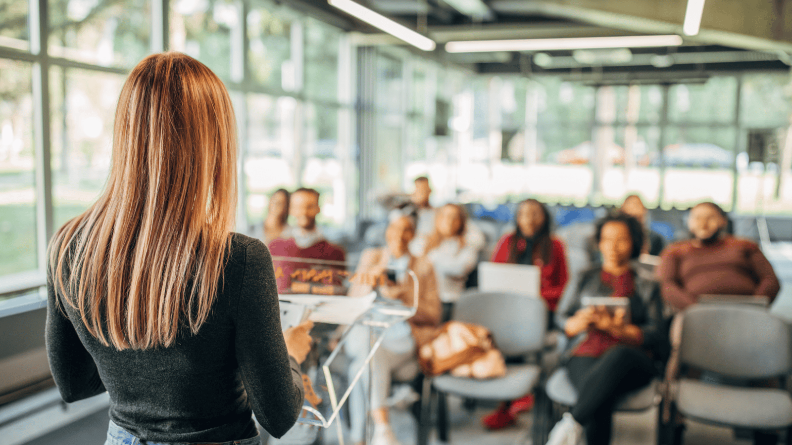 Jak przygotować elevator pitch? Najlepsza metoda krok po kroku