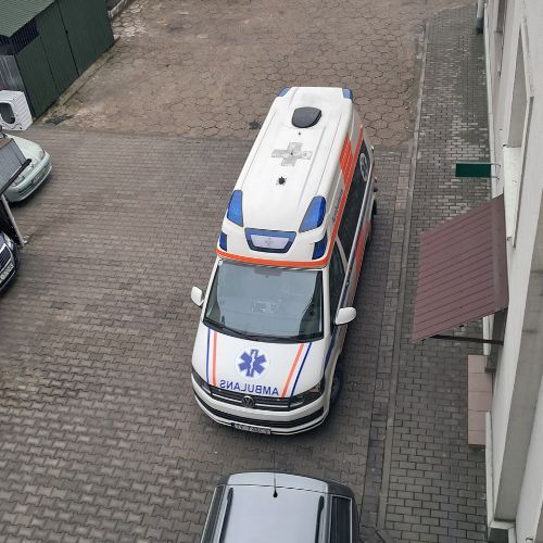 karetka Fot. Redakcja Pacjenci.pl.jpg