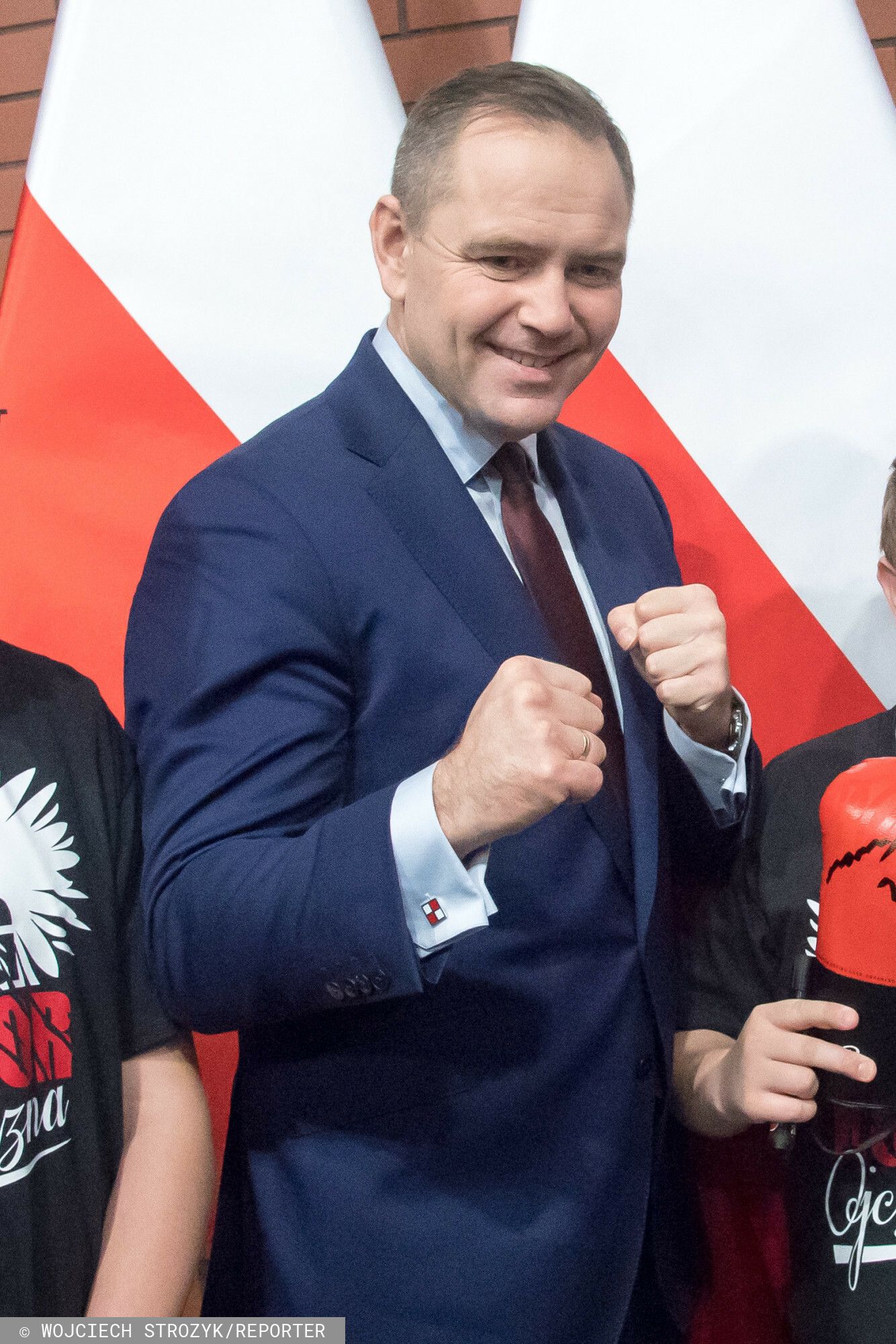 Wiadomo dlaczego Nawrocki zrezygnował z boksu. Wujek ujawnił powód