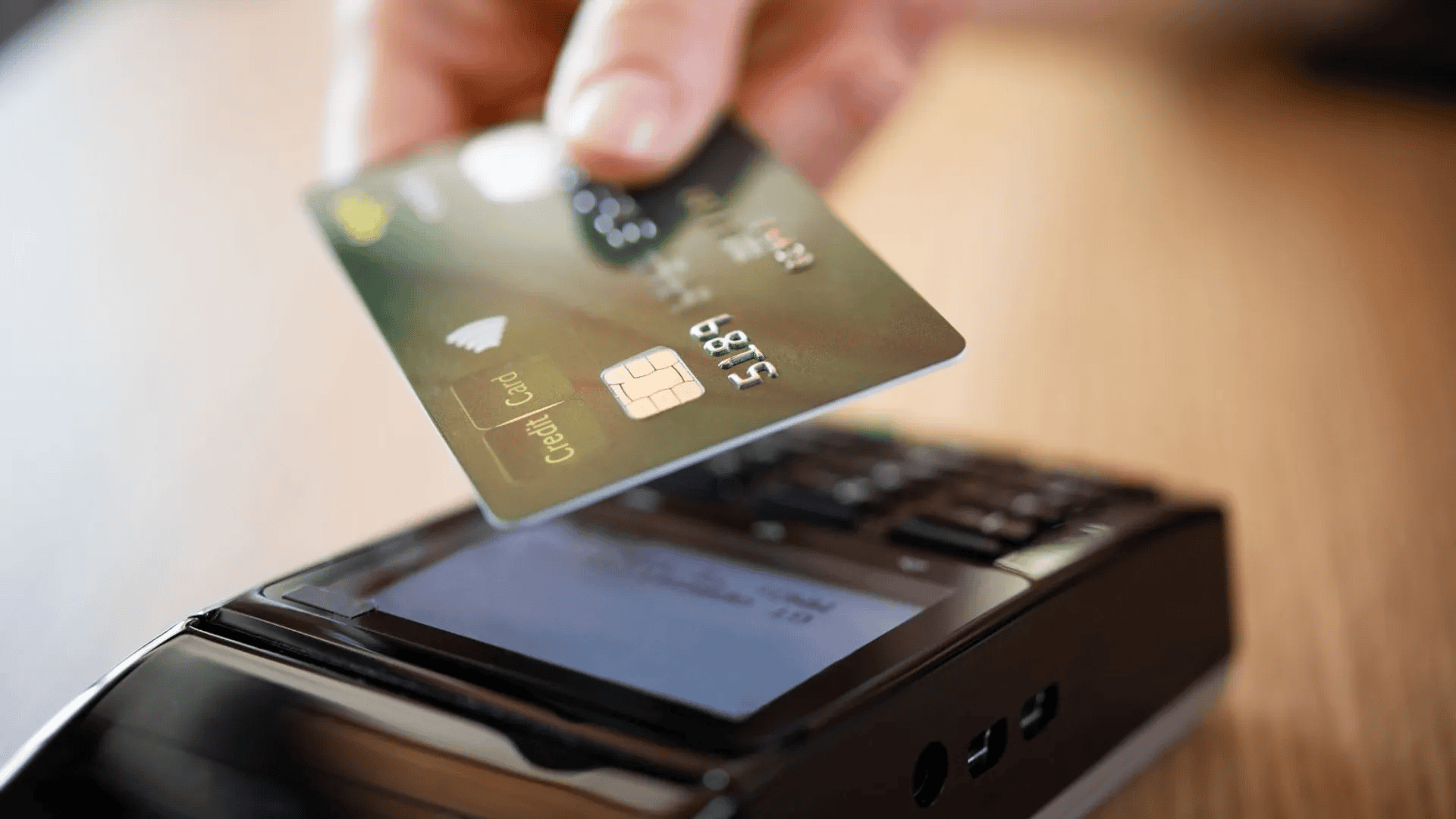 Banki robią czystki rachunków. W tej sytuacji mogą zamknąć konto, choć są na nim pieniądze