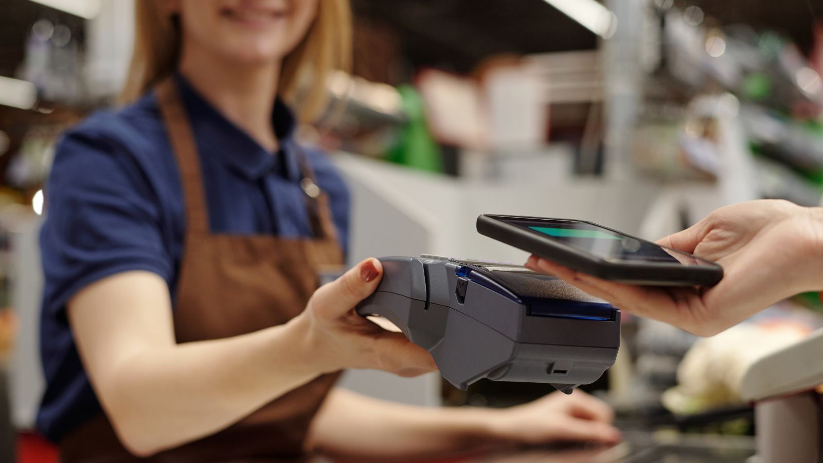 Lidl szuka 250 pracowników. Podano widełki, Polacy mogą się zdziwić