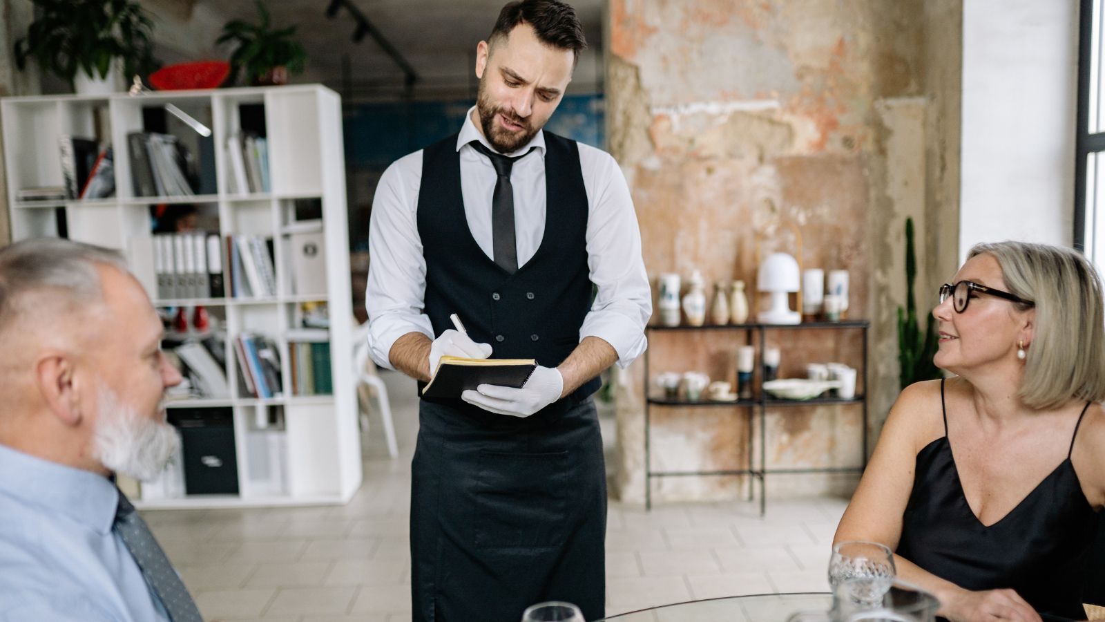 Napiwki wymykają się spod kontroli. Klienci czują coraz większą presję