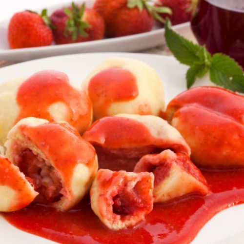 Knedle z truskawkami bez ziemniaków. Wychodzą mięciutkie jak chmurka