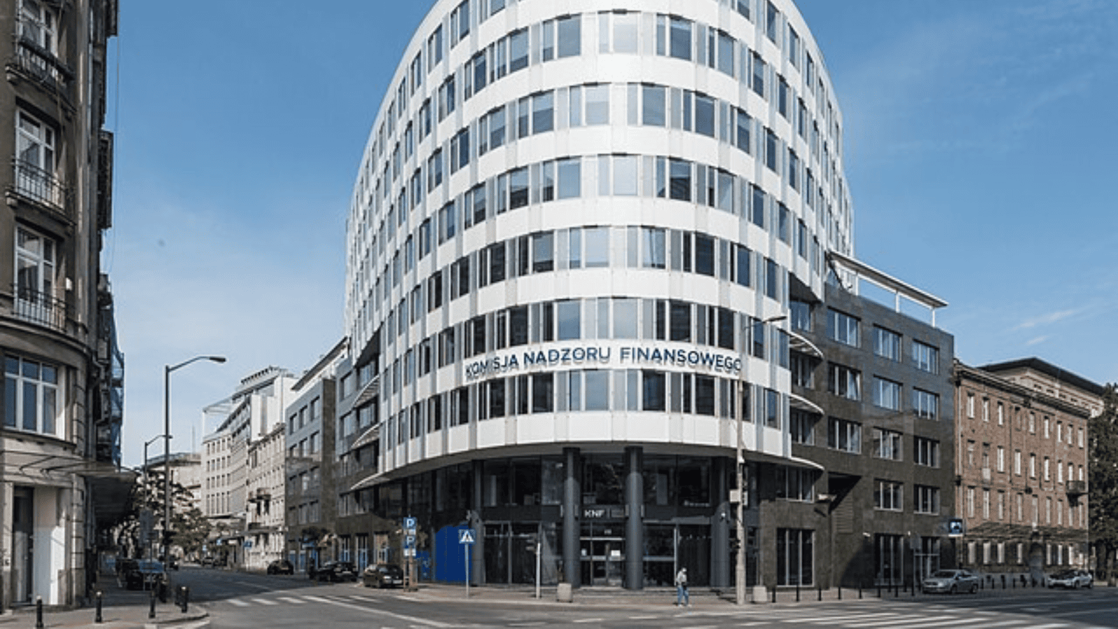 Masowa blokada kont bankowych. Miliony Polaków odcięte od środków do życia