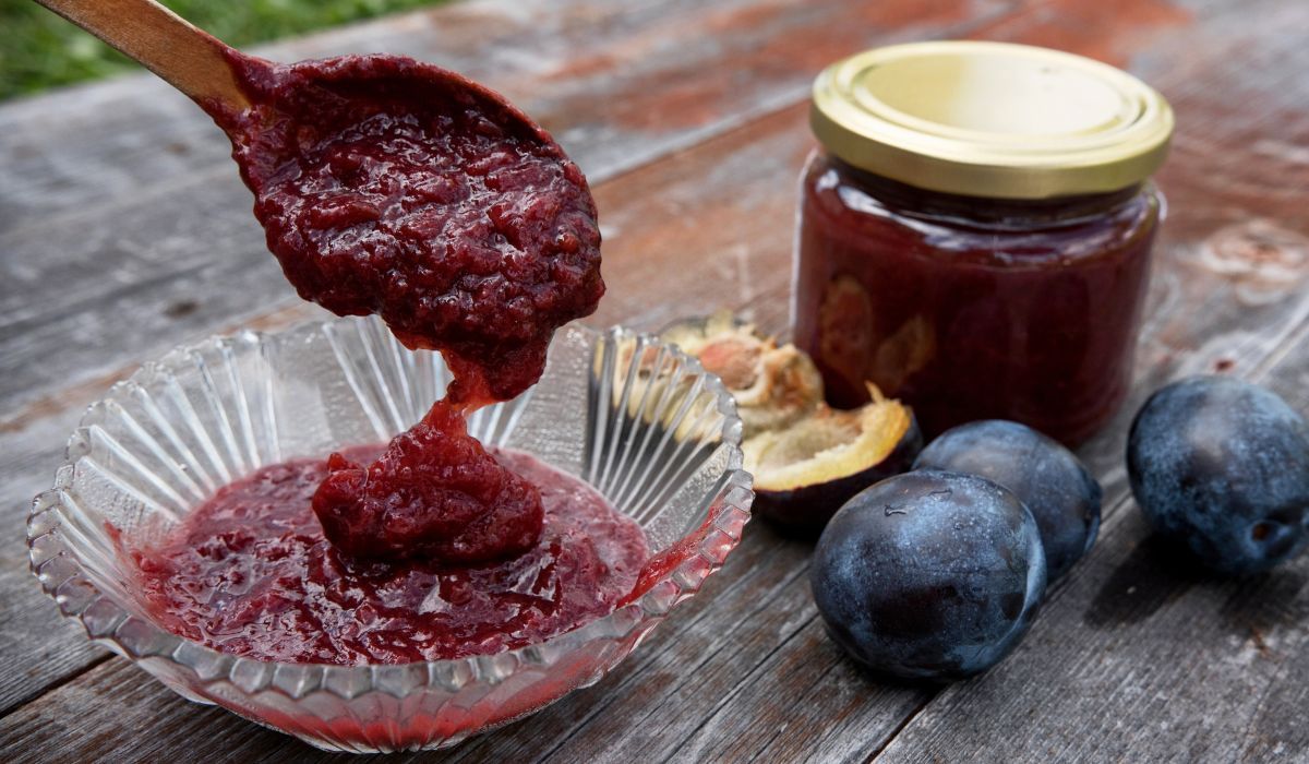 Rozgrzewająca konfitura ze śliwek. Nie ma w niej grama cukru