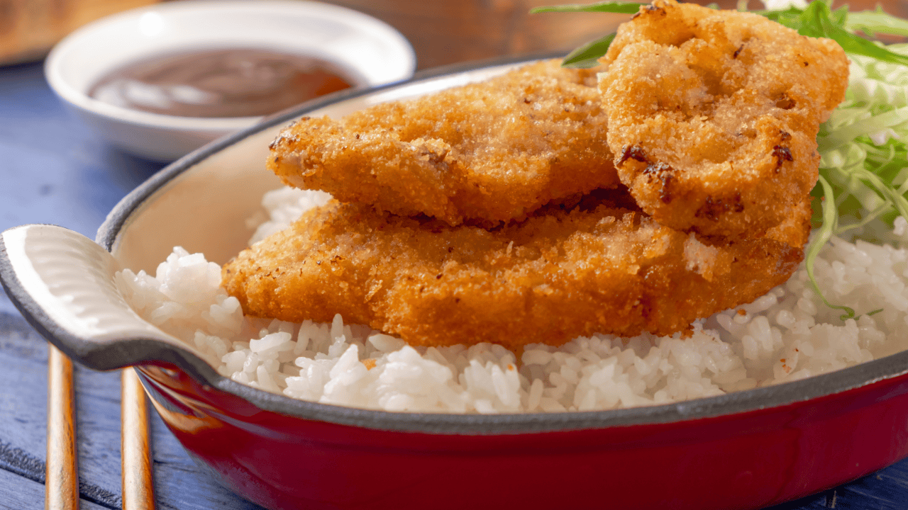 Biorę płatki owsiane zamiast bułki tartej. Schabowy jest lżejszy i mega chrupiący