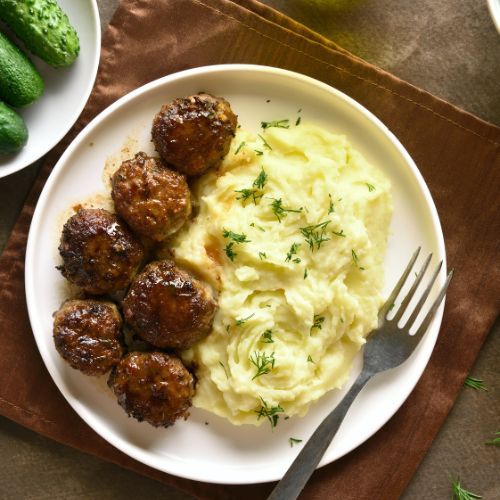 Bary mleczne - relikt przeszłości, czy przyszłość ulicznego jedzenia?