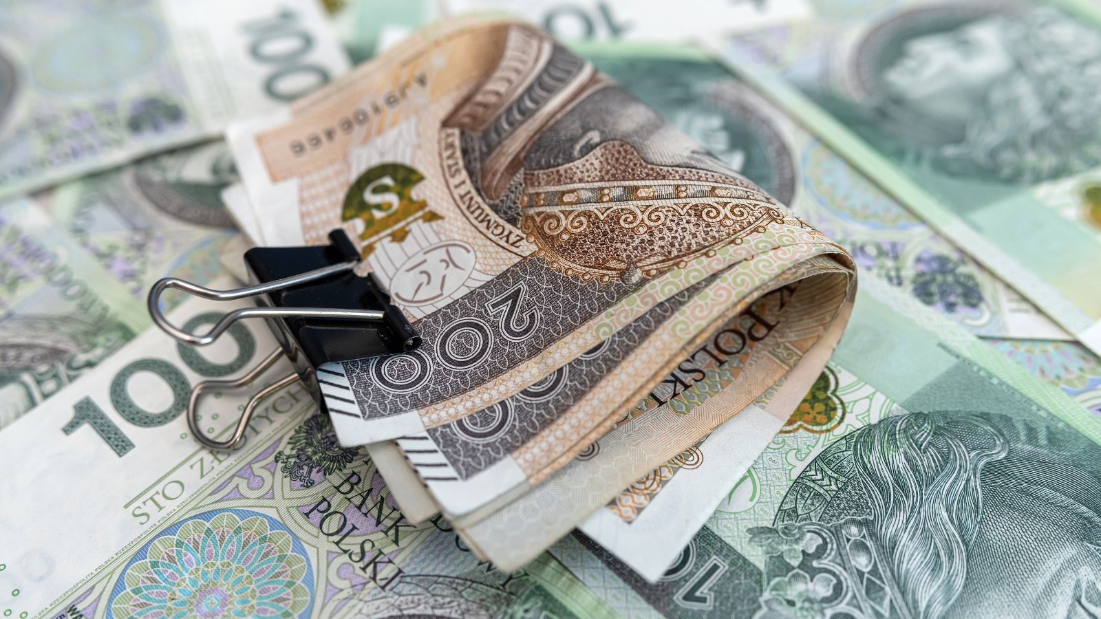 PKO BP nie uwzględnia już 800 plus przy kredytach hipotecznych. Zmiana od 1 lipca