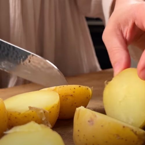 krojenie ziemniaków.jpg