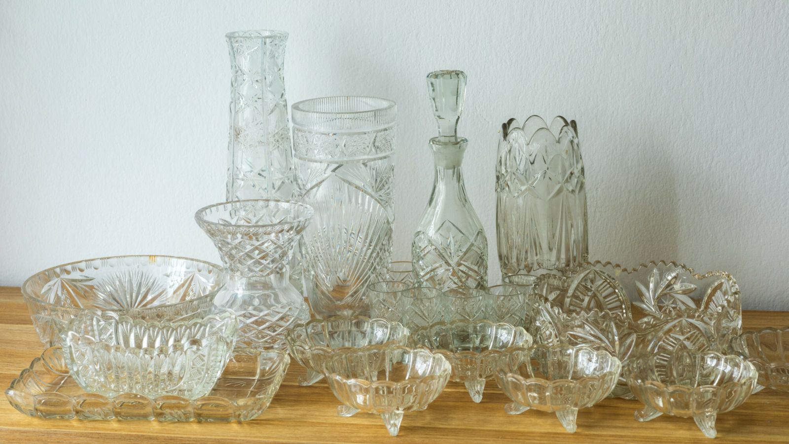 Takich kryształów z PRL poszukują kolekcjonerzy. Lepiej sprawdź szafki i strych, są warte majątek