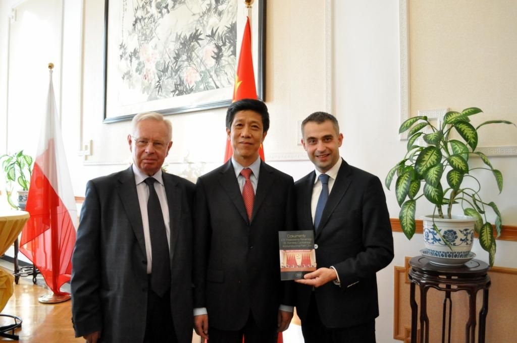 Krzysztof Gawkowski w ambasadzie Chin w Polsce