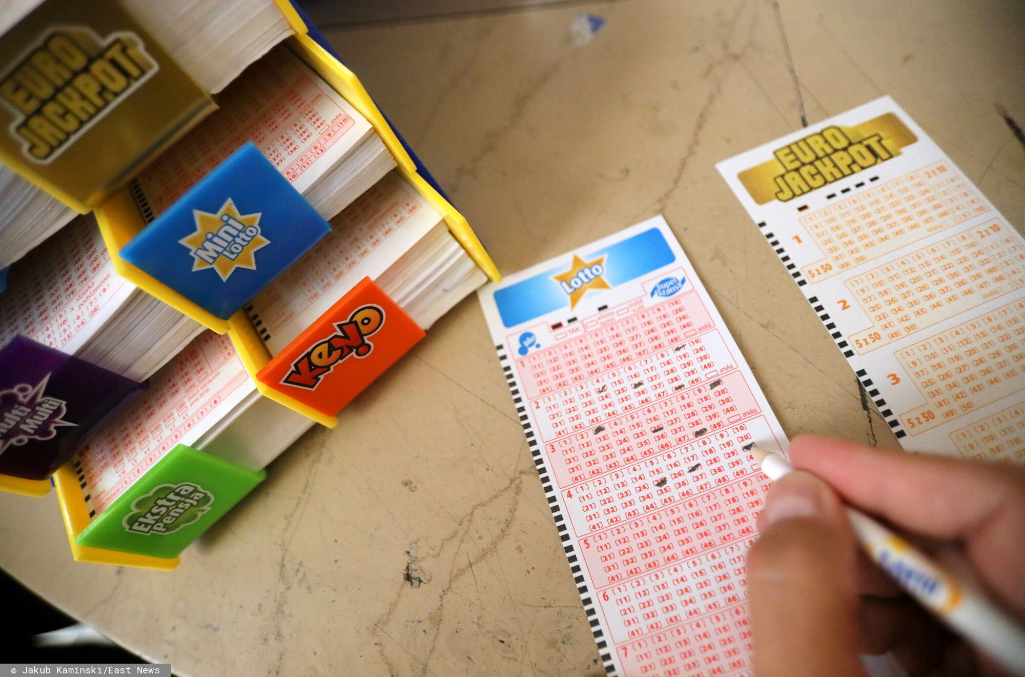 Padły aż dwie "szóstki" w Lotto, Polska ma nowych milionerów. Takie liczby wylosowano