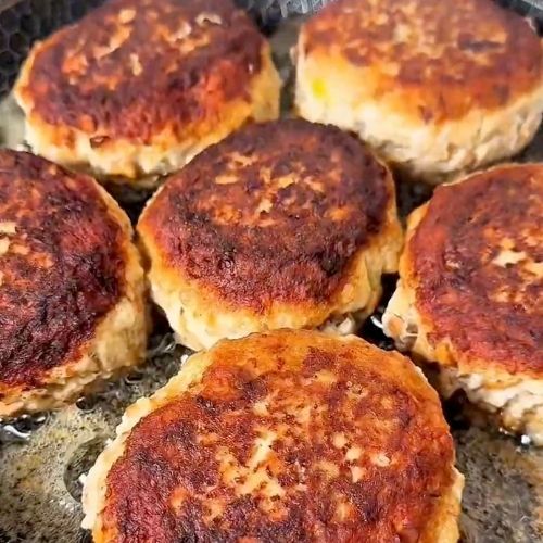 Przepis na kotlety mielone z kurkami. Moja rodzina je uwielbia