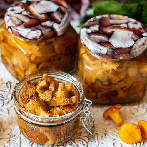 Przepis siostry Anastazji na marynowane kurki. Niebo na talerzu