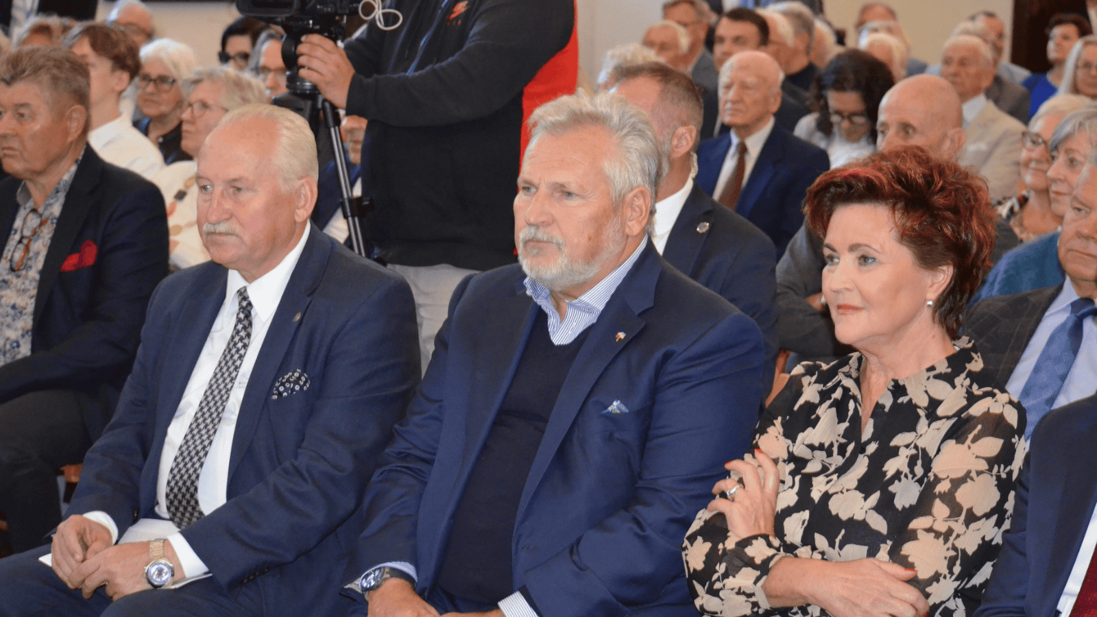 Aleksander Kwaśniewski ostro skrytykował Karola Nawrockiego