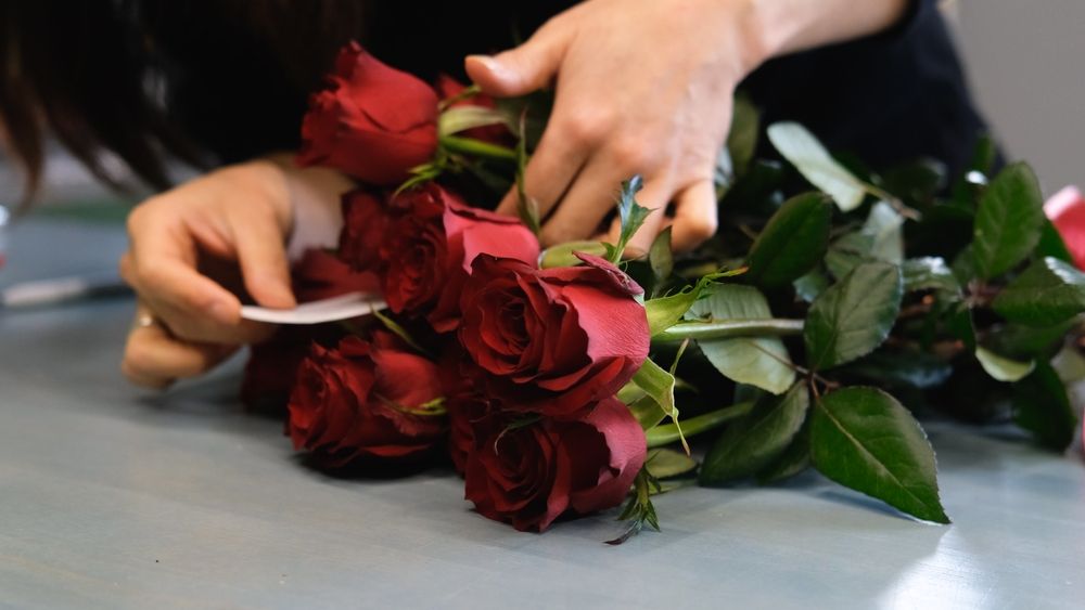 W Walentynki ten biznes kręci się na całego. Stawka godzinowa sięga nawet 200 zł