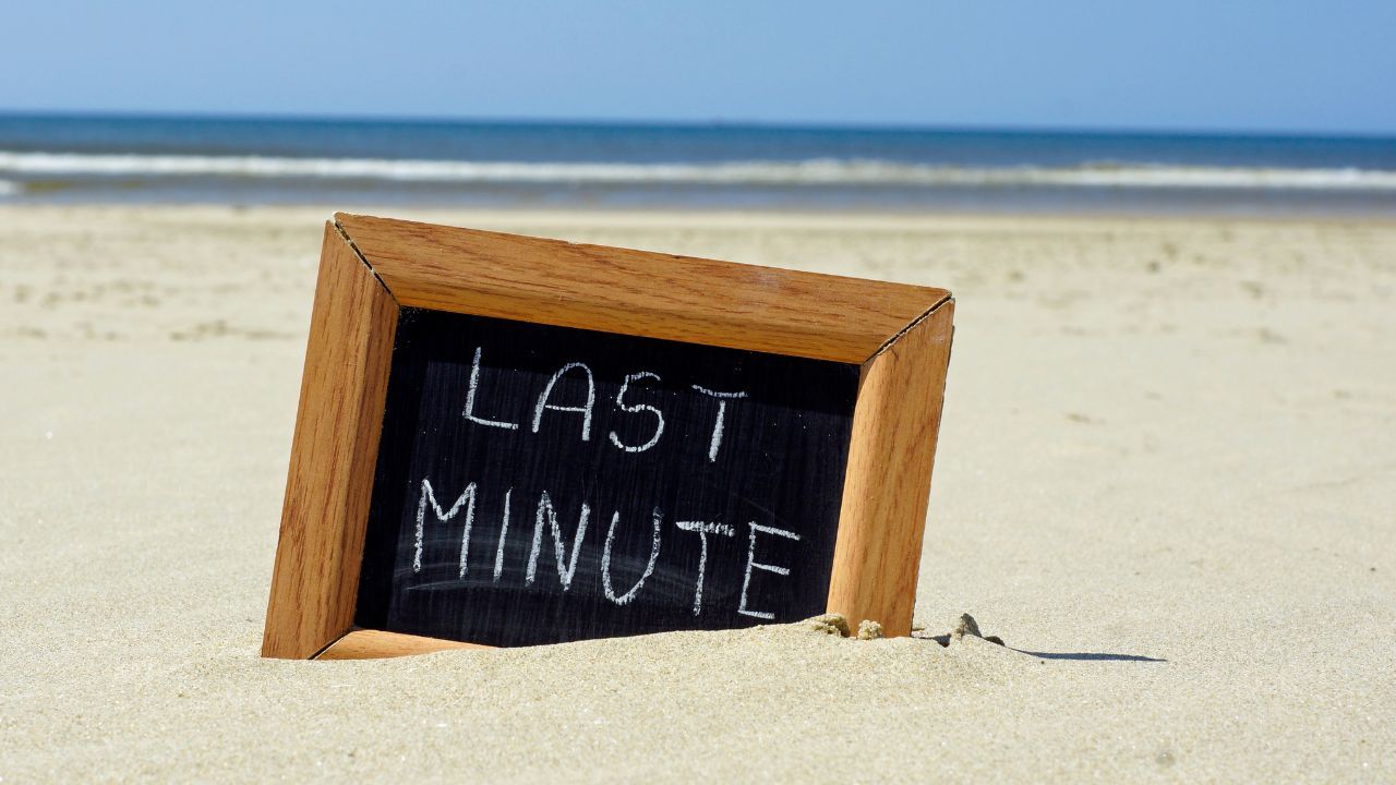 last minute.jpg