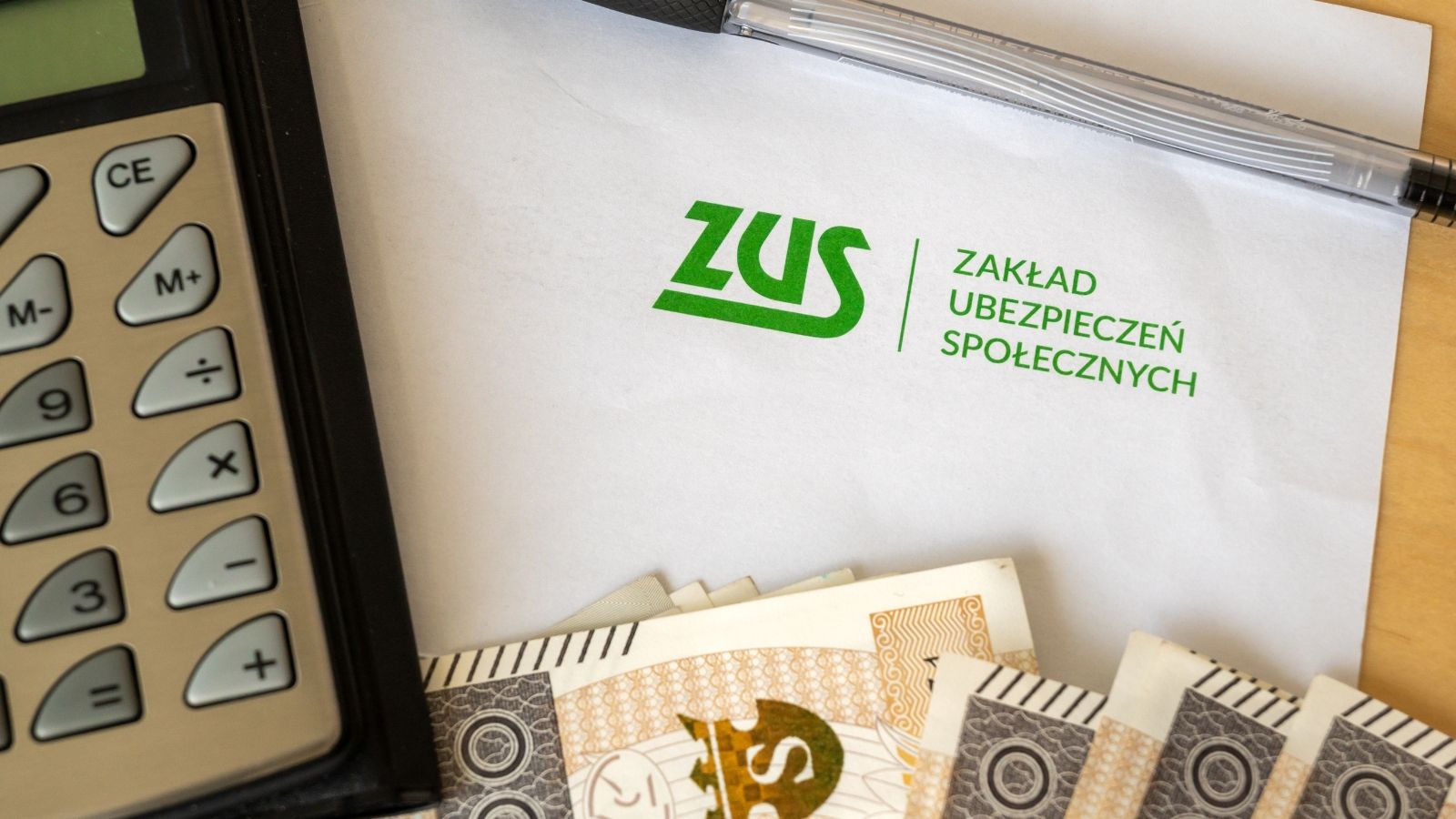 Emeryci dostaną ten dokument w nowej formie. ZUS wyjaśnia, co się zmieni od 13 lipca