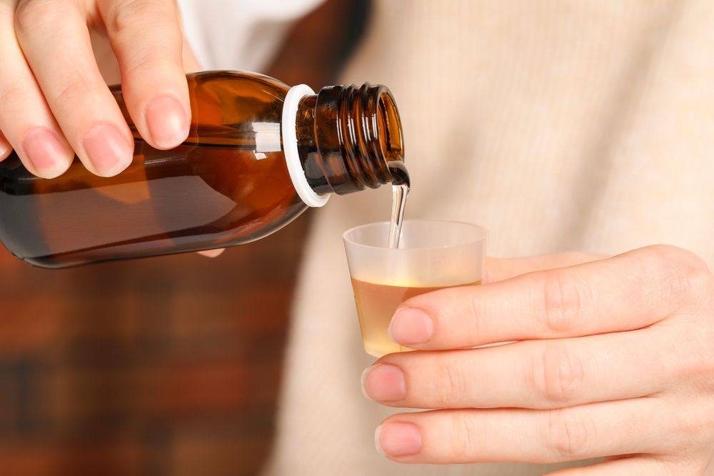 Miód z cytryną czy lekarstwa? To zadziała lepiej w przypadku choroby sezonowej