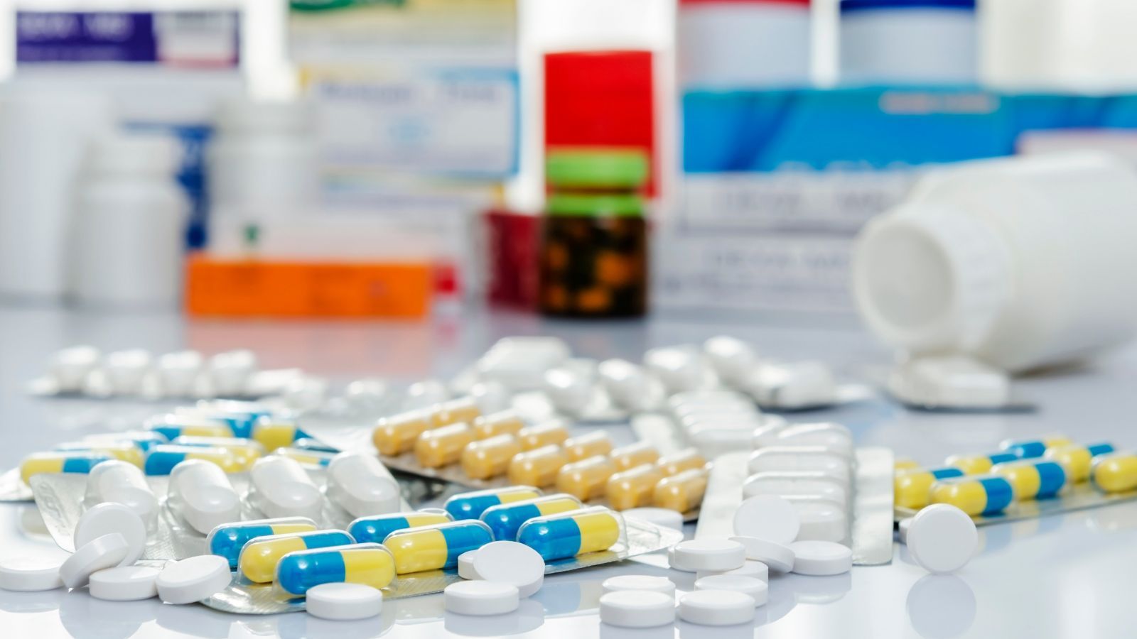 Ważny apel GIF. Ten lek jest w wielu domowych apteczkach, wycofano go z natychmiastową wykonalnością