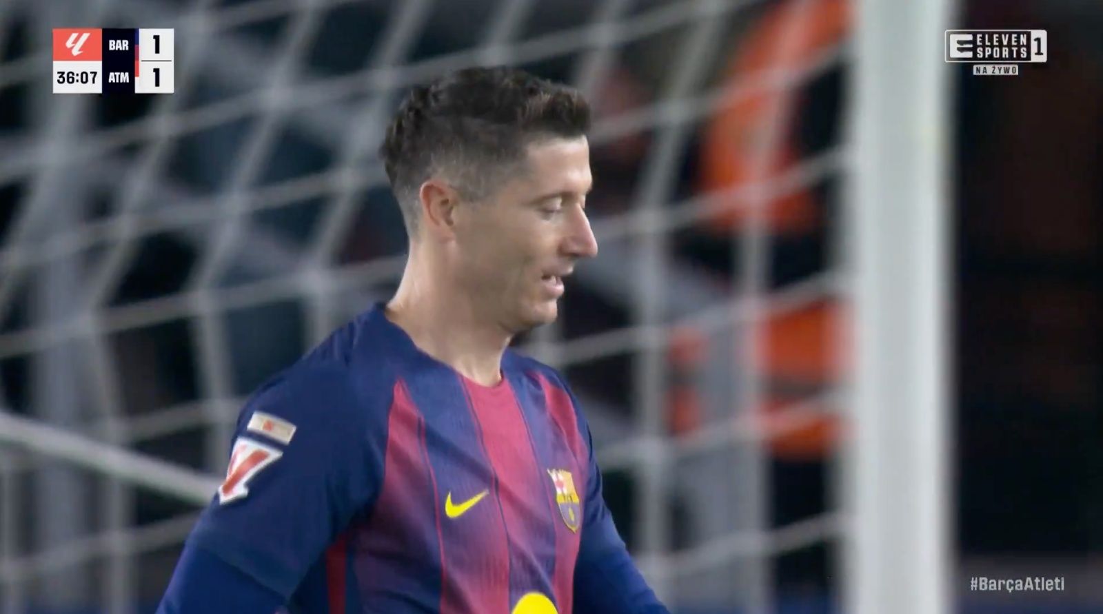 Była 36. minuta meczu. Lewandowski spektakularnie zmarnował karnego