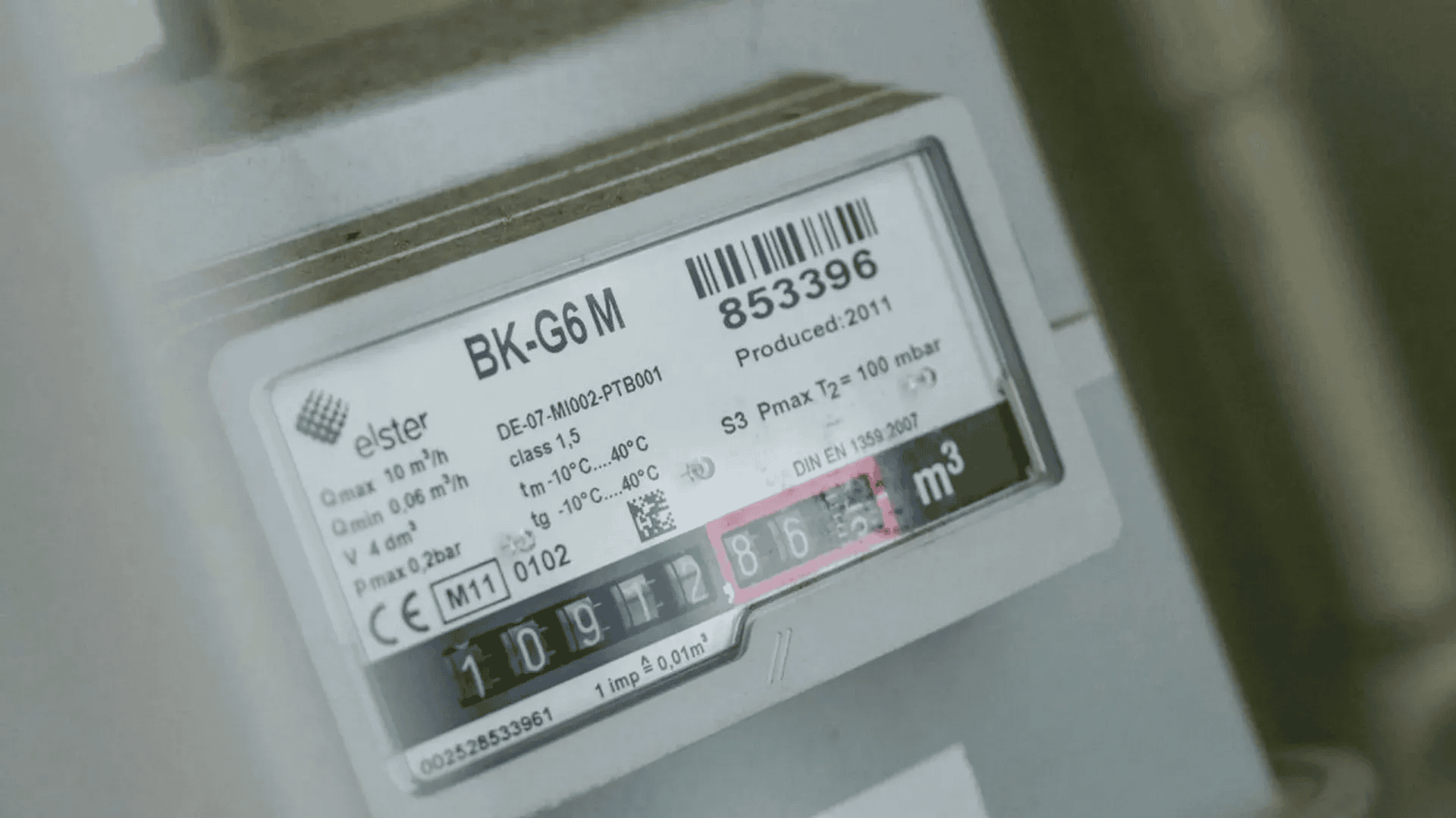 Firmy energetyczne stosują ten mechanizm. Polacy liczą na oszczędności, a płacą więcej