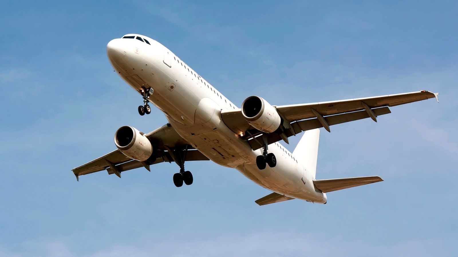 Ryanair i Wizzair mają konkurencję. Tania linia litnicza wkracza do Polski, turyści zachwyceni