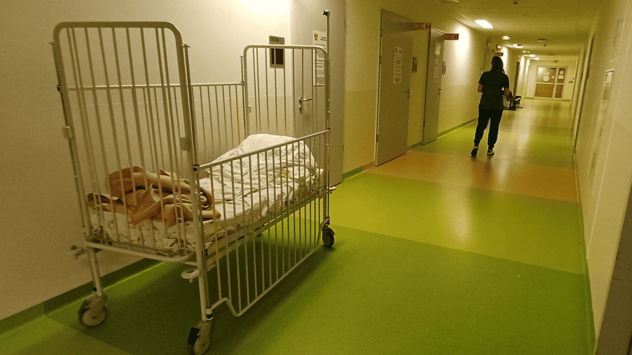 łóżeczko szpital