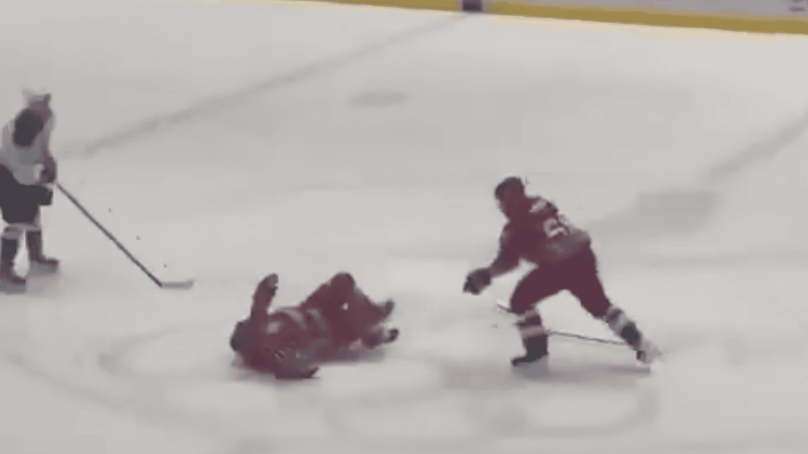 Łukaszenka runął na lód jak długi. W jakim jest stanie?