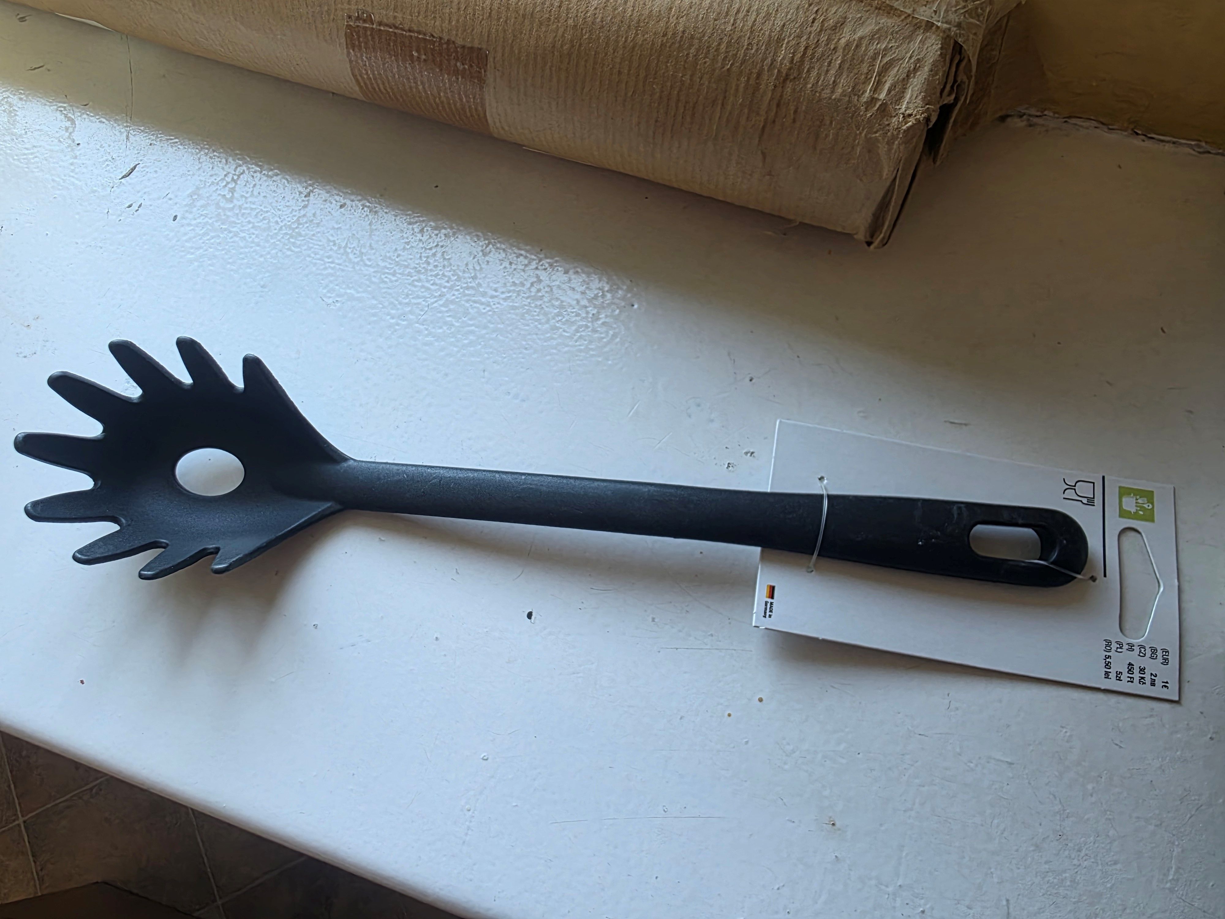 Pilny komunikat GIS. Produkt kuchenny wycofany ze sprzedaży. "Substancje szkodliwe dla zdrowia"