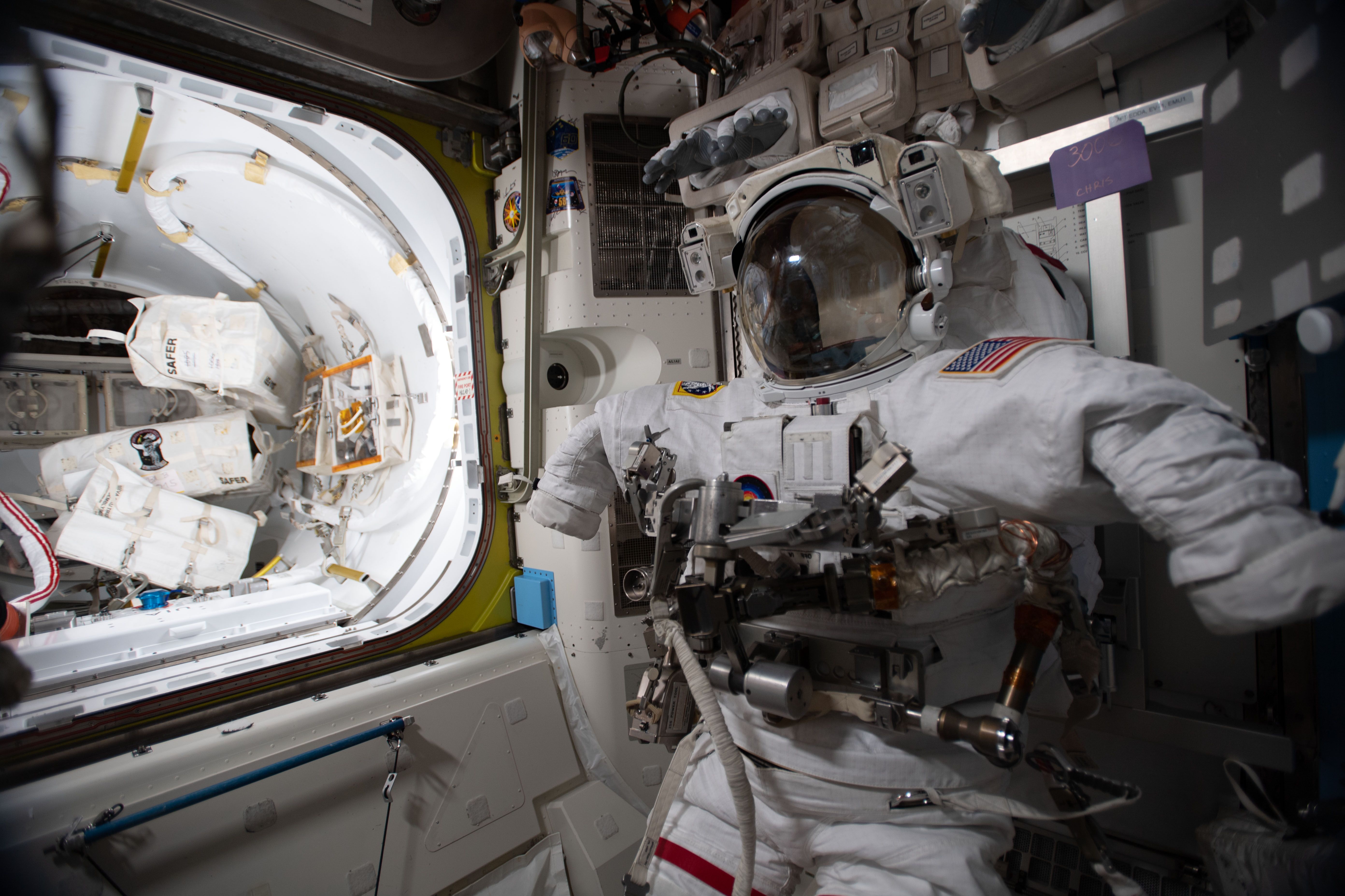 Strój kosmonauty na ISS