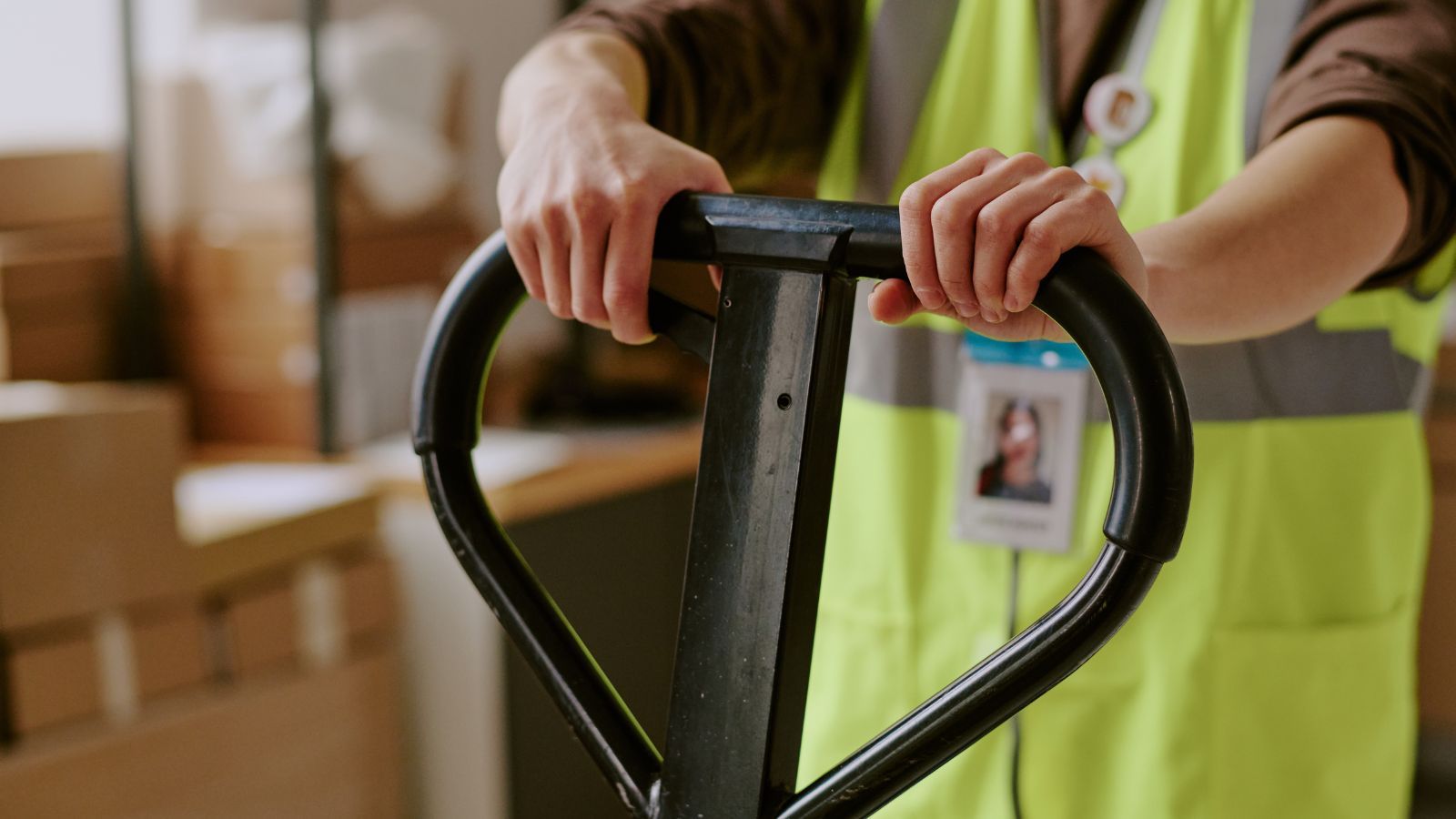 Zarobki w tej branży rosną w błyskawicznym tempie. Pensje przekraczają 10 tys. zł miesięcznie
