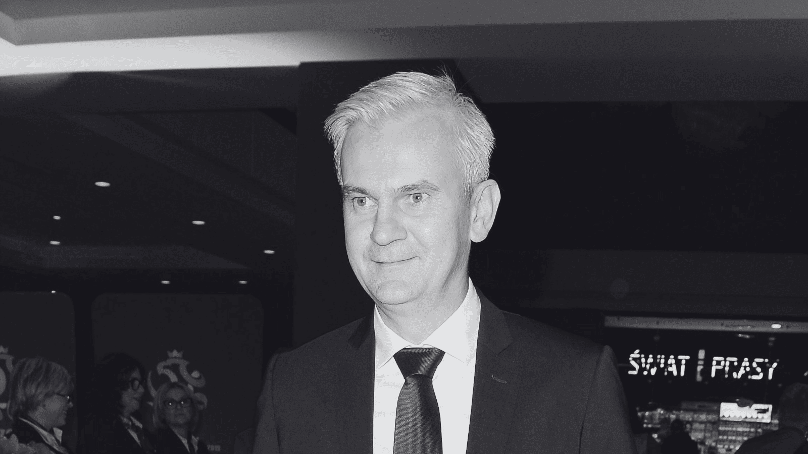 Rzeźniczak żegna przyjaciela. Padły wzruszające słowa. Łzy lecą po policzkach