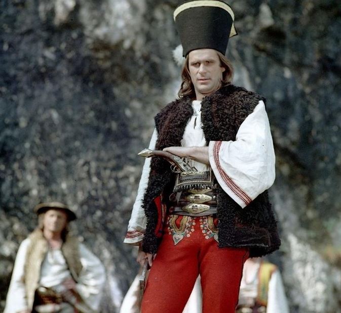 "Po kilku dniach poprosił o przeniesienie." ujawniono prawdę o warunkach na planie "Janosika"