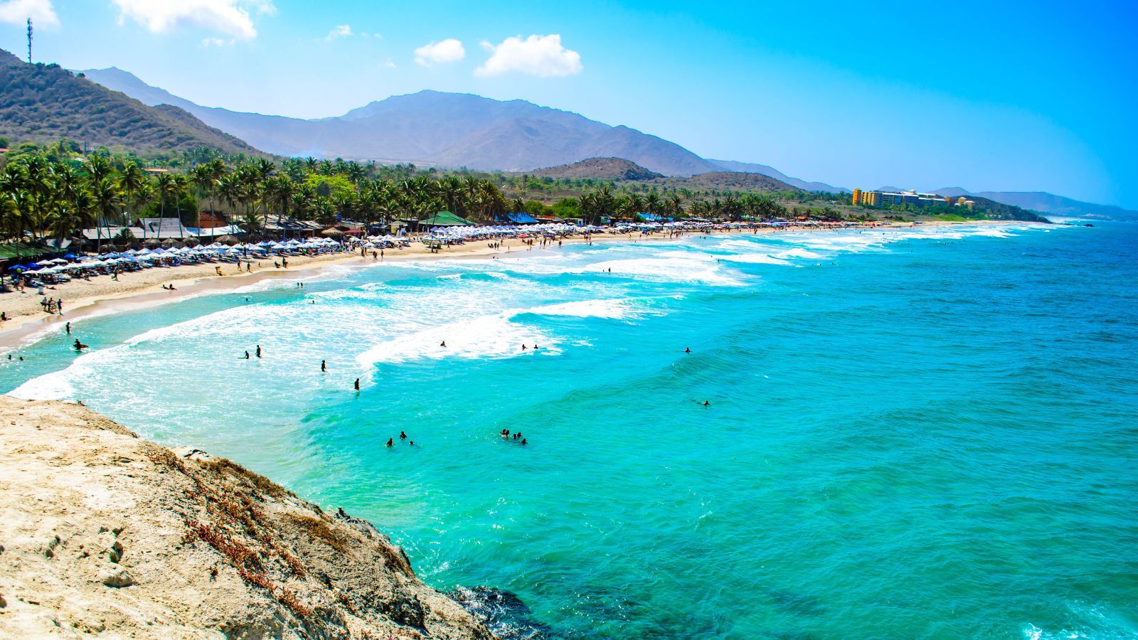 Polskie biuro podróży anuluje wycieczki. Turyści muszą zdecydować się na jedną z dwóch opcji