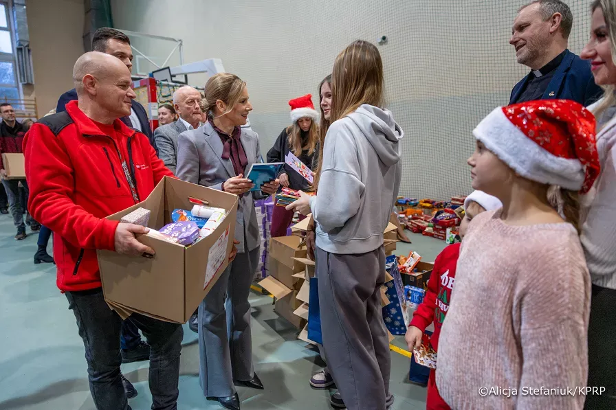 Nawrocka pojawiła się na oficjalnym spotkaniu. Jej stylizacja sprowokowała komentarze