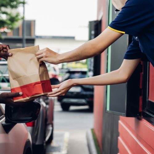 sprzedaż drive thru