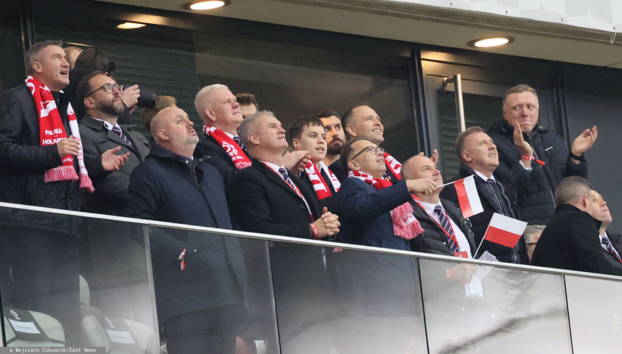 Dantejskie sceny przed meczem Polska-Holandia. TVP tego nie pokazała