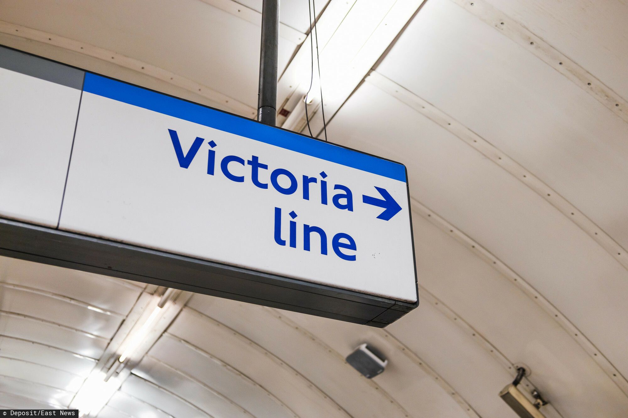 Świat: Paraliż w metrze. Victoria line zatrzymana, pasażerowie utknęli w tunelu