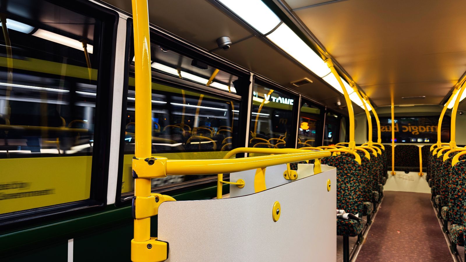 Ile zarabia kierowca autobusu? Polska płaci godnie, ale Zachód kusi fortuną