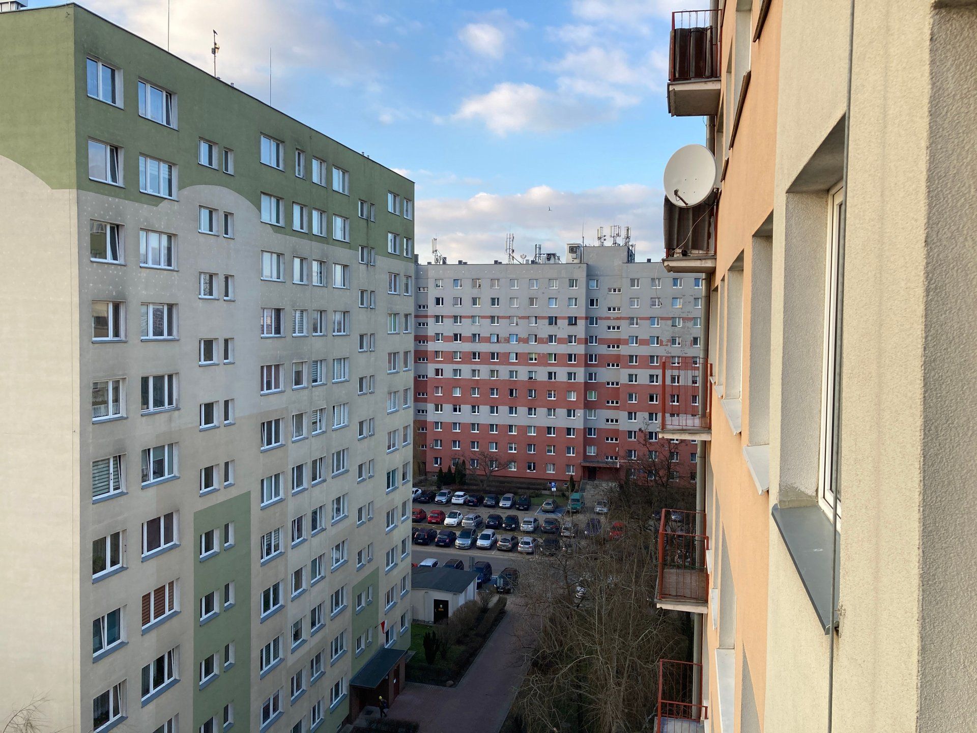 Koniec z brakiem nowych mieszkań w Polsce. Właśnie wpłynęły miliardy złotych, rząd ma ambitny plan