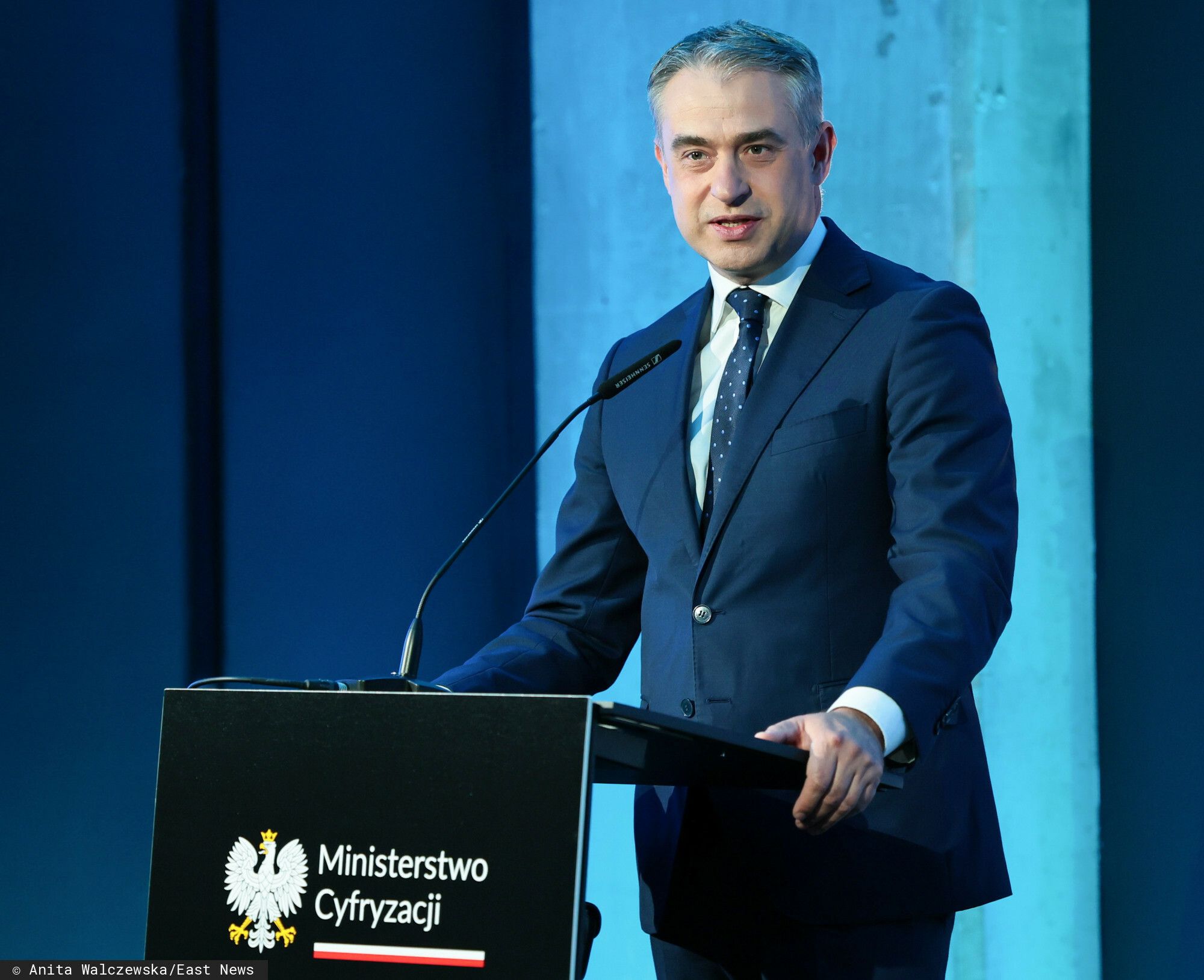 Urzędy będą świecić pustkami. Nowa usługa w mObywatelu już jest, rodzice czekali na to długie lata