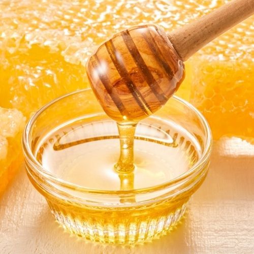 Najlepszy patent na sprawdzenie miodu. Tak zobaczysz czy jest prawdziwy