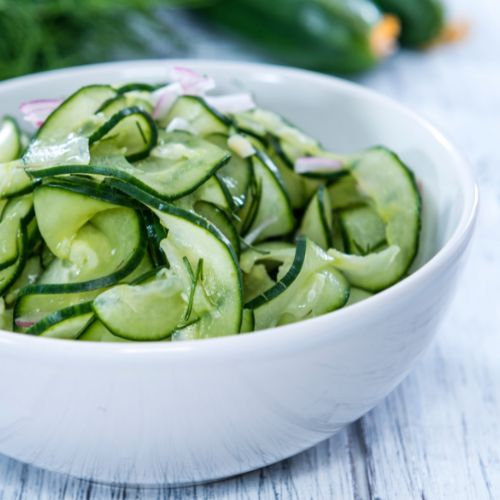 Mizeria bez śmietany. Lżejsza wersja ulubionej letniej surówki