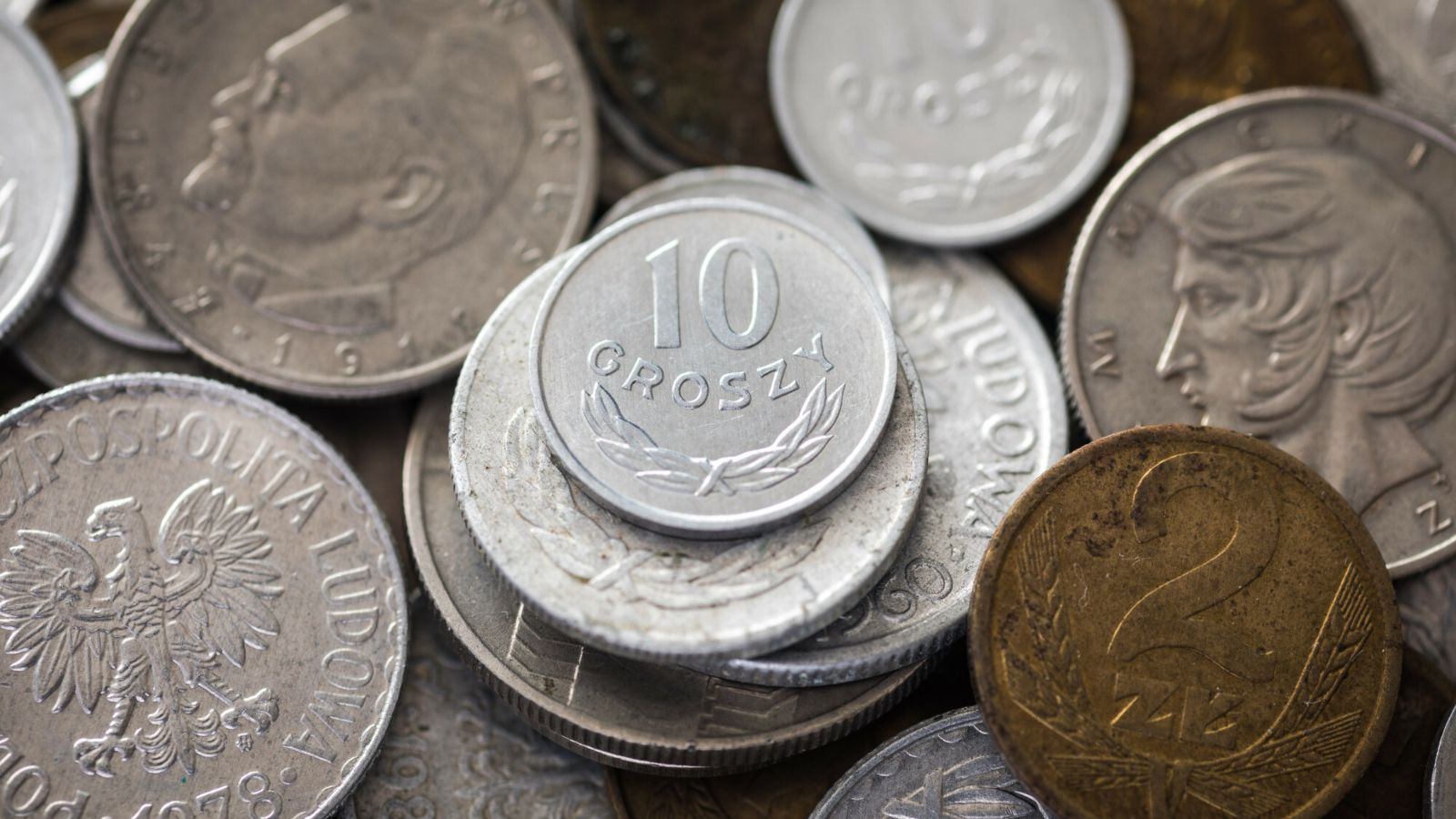 Za taką monetę 10 gr płacą aż 30 tys. zł. Koniecznie sprawdź w portfelu