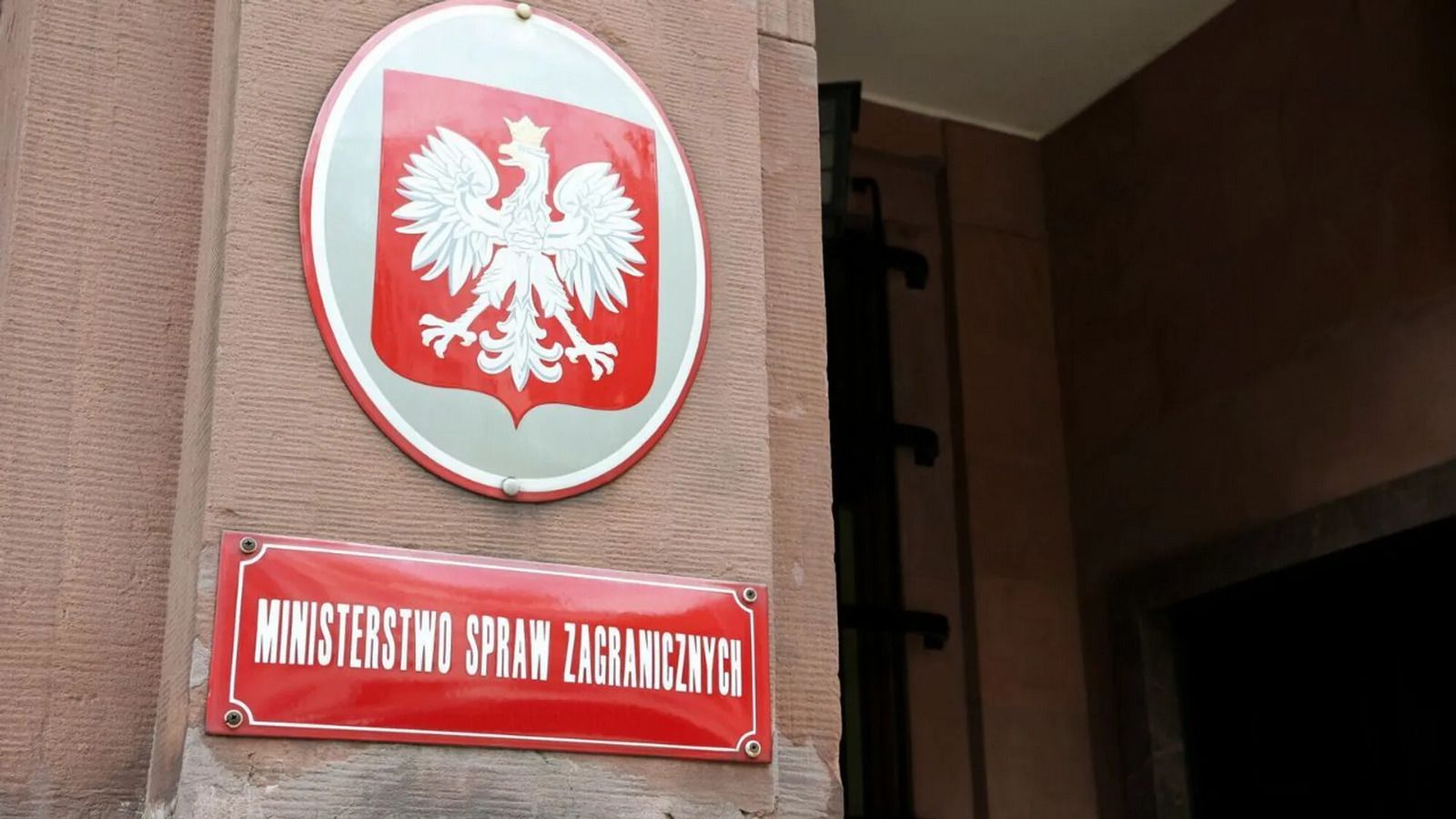 Pilne wezwanie MSZ. Polacy powinni natychmiast opuścić ten kraj. "W ciągu 24 godzin"