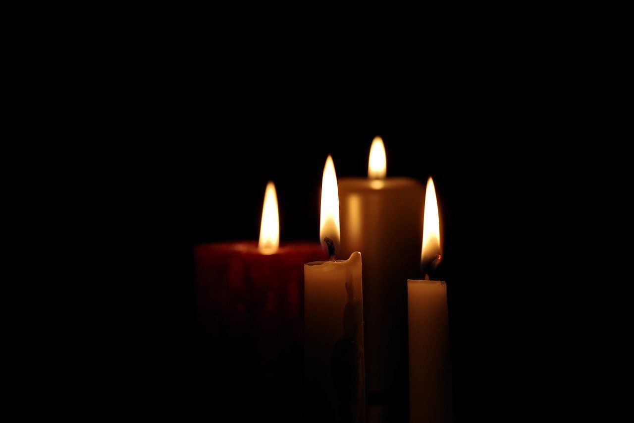 a-candle-g080f0c893 1280